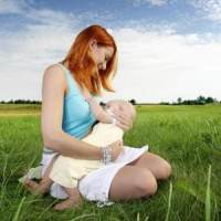 研究表明母乳喂养可以使小孩更聪明